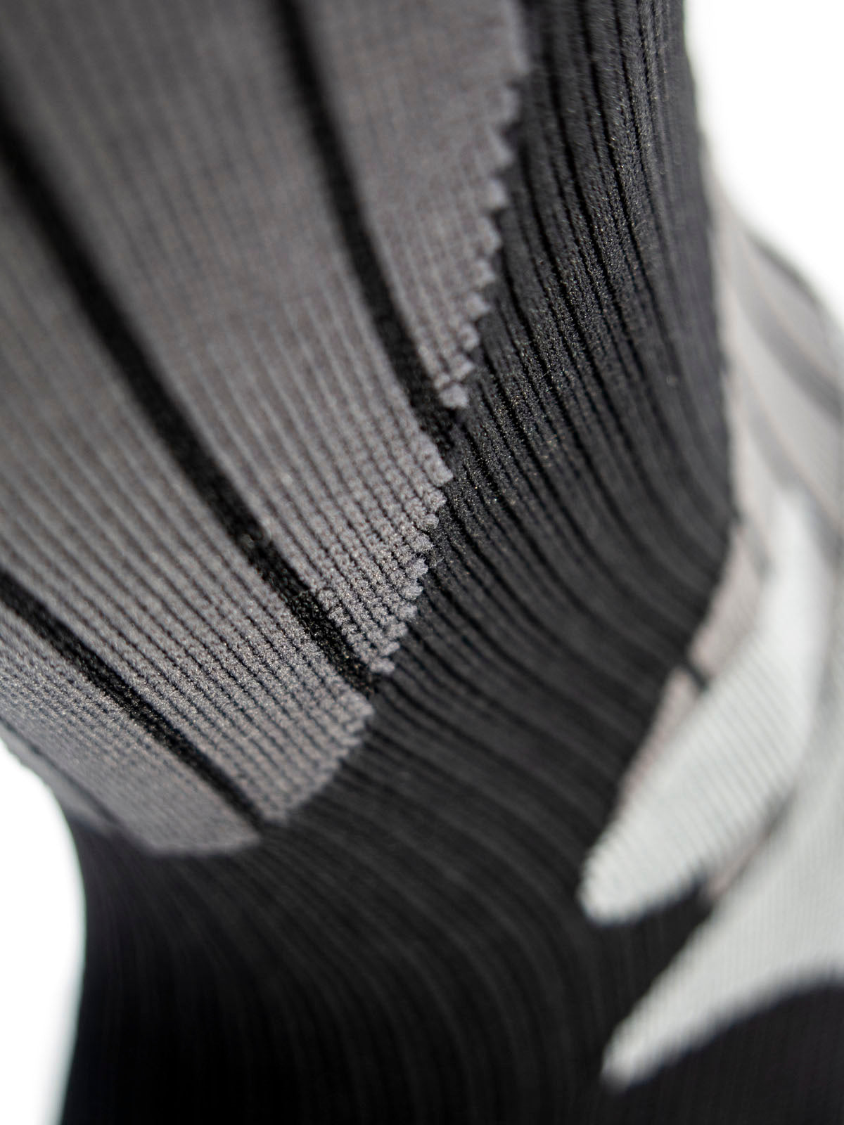 Transforming Athletic Sportswear: Phystep Incorporates Compo-Sil